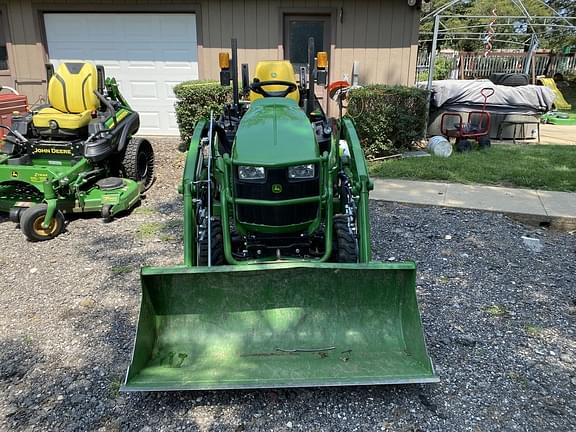 Image of John Deere 1025R equipment image 1