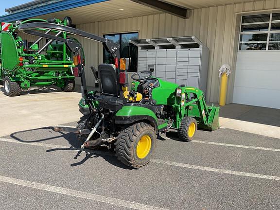 Image of John Deere 1025R equipment image 2
