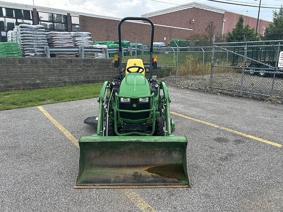 Image of John Deere 1025R equipment image 1