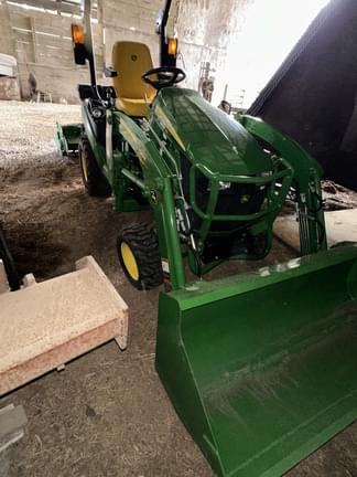 Image of John Deere 1025R equipment image 1