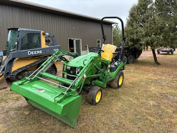 Image of John Deere 1025R equipment image 2