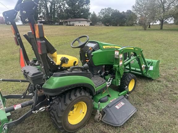 Image of John Deere 1025R equipment image 4