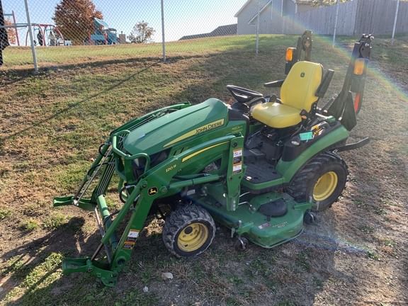 2021 John Deere 1025R Equipment Image0