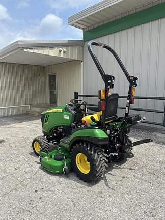 Image of John Deere 1025R equipment image 3