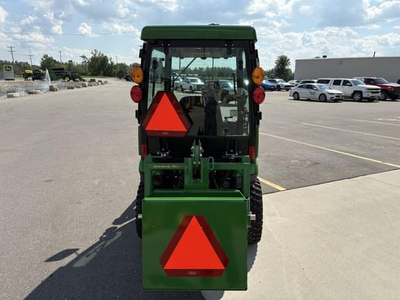 Image of John Deere 1025R equipment image 2