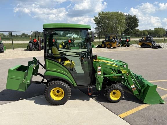 Image of John Deere 1025R equipment image 3