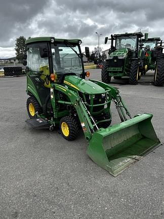 Image of John Deere 1025R equipment image 3