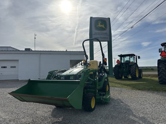 2021 John Deere 1025R Equipment Image0