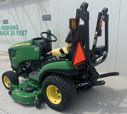 Image of John Deere 1025R equipment image 4