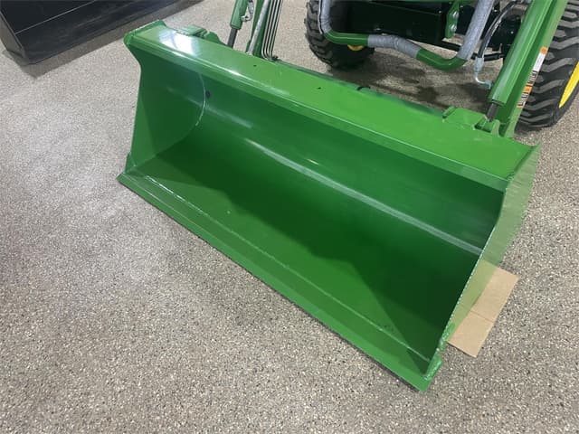 Image of John Deere 1025R equipment image 2