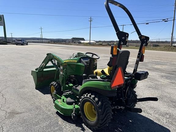 Image of John Deere 1025R equipment image 3