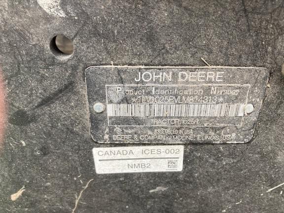 Image of John Deere 1025R equipment image 2