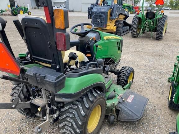 Image of John Deere 1025R equipment image 4