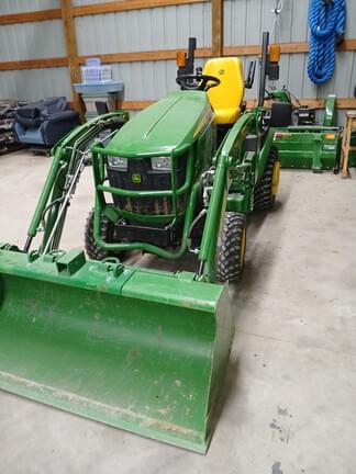 Image of John Deere 1025R Primary image