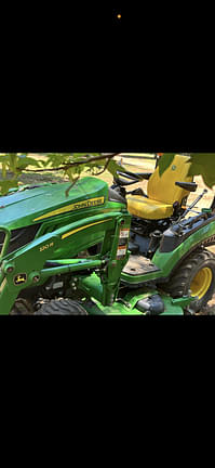 Image of John Deere 1025R equipment image 3