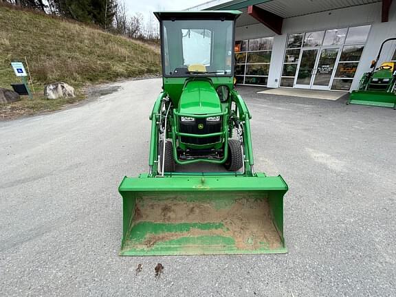 Image of John Deere 1025R equipment image 2