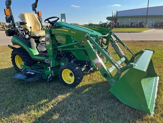 2021 John Deere 1025R Equipment Image0