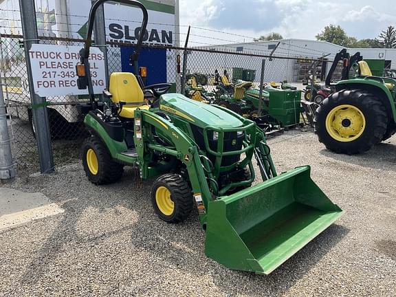 Image of John Deere 1025R equipment image 1