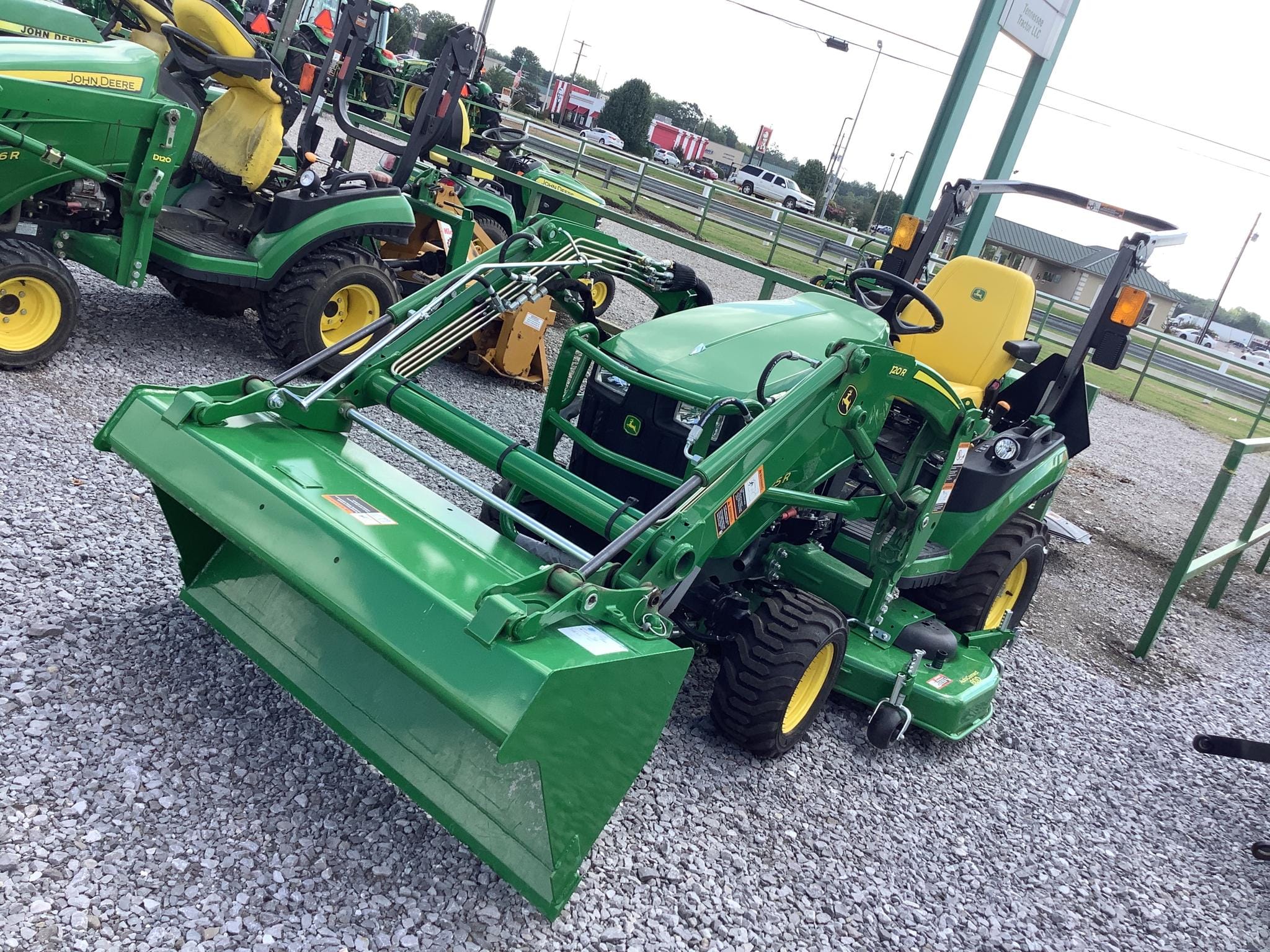 2021 John Deere 1025R Image
