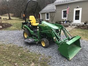 Main image John Deere 1025R 0