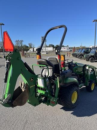 Image of John Deere 1025R equipment image 3