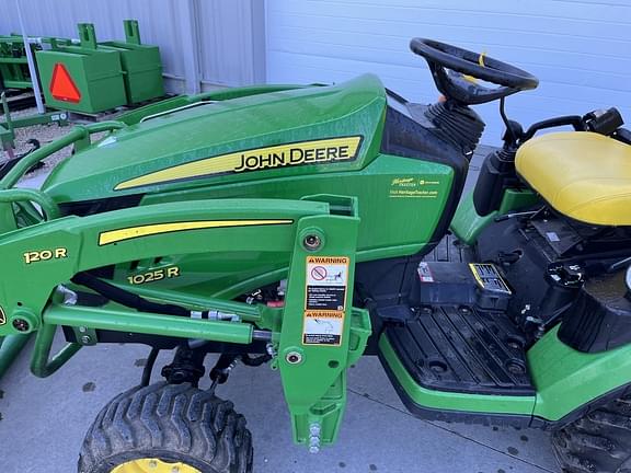 Main image John Deere 1025R 9