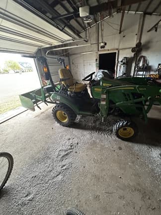 Image of John Deere 1025R Primary image