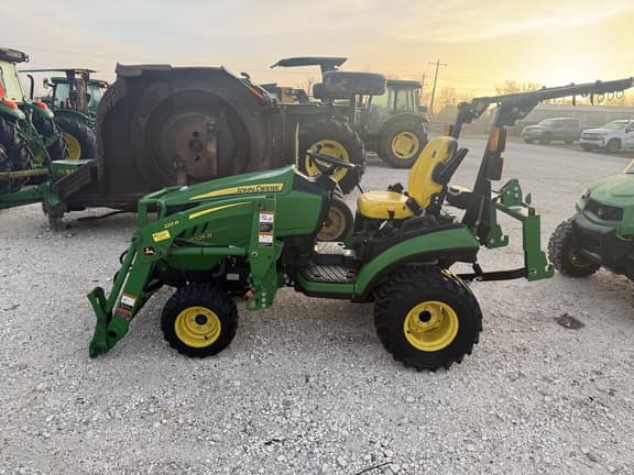 Image of John Deere 1025R Primary image