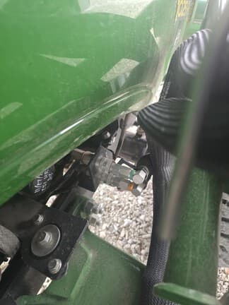 Image of John Deere 1025R equipment image 2