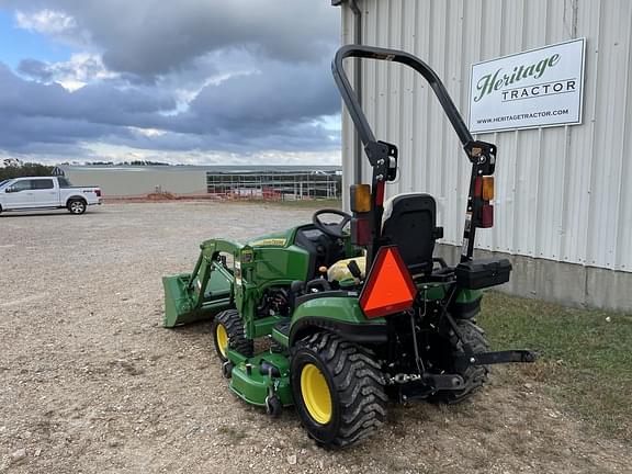 Image of John Deere 1025R equipment image 2