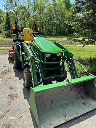 Image of John Deere 1025R equipment image 1