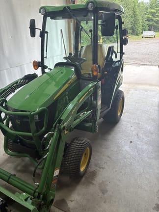 2021 John Deere 1025R Equipment Image0