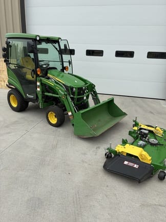 2021 John Deere 1025R Equipment Image0