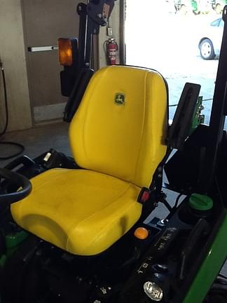Thumbnail image John Deere 1025R 10