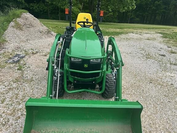 Image of John Deere 1025R equipment image 4