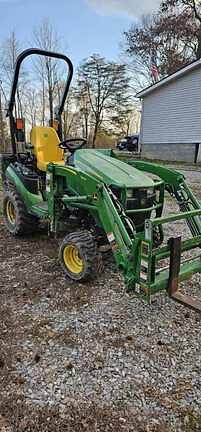 2021 John Deere 1025R Image