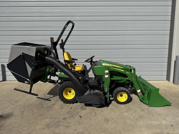 Image of John Deere 1025R equipment image 3