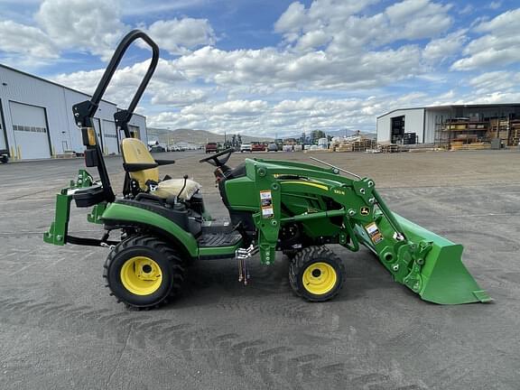 Image of John Deere 1025R Primary image