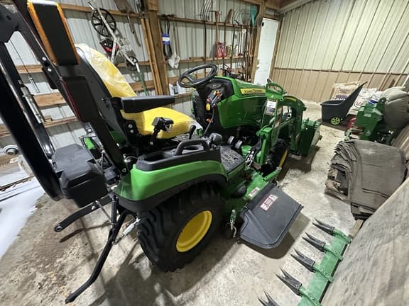 Image of John Deere 1025R equipment image 1