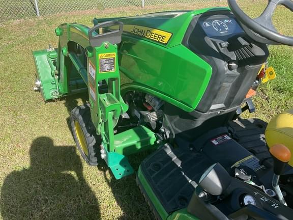 Image of John Deere 1025R equipment image 2