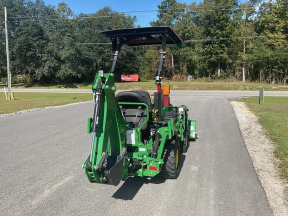 Image of John Deere 1025R equipment image 4
