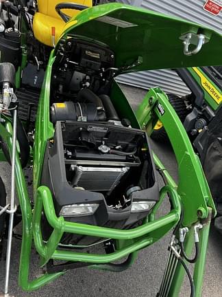 Image of John Deere 1025R equipment image 3