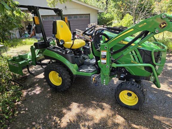 Image of John Deere 1025R Primary image