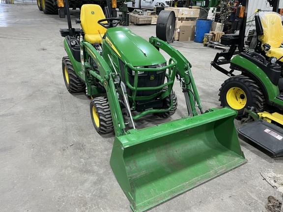 Image of John Deere 1025R equipment image 1