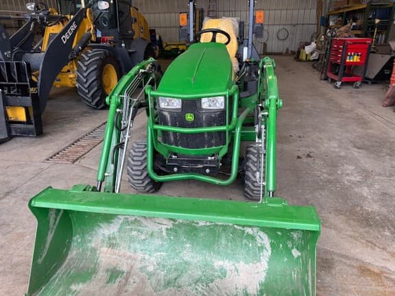 Image of John Deere 1025R equipment image 1