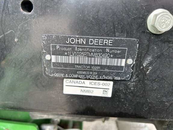 Image of John Deere 1025R equipment image 1