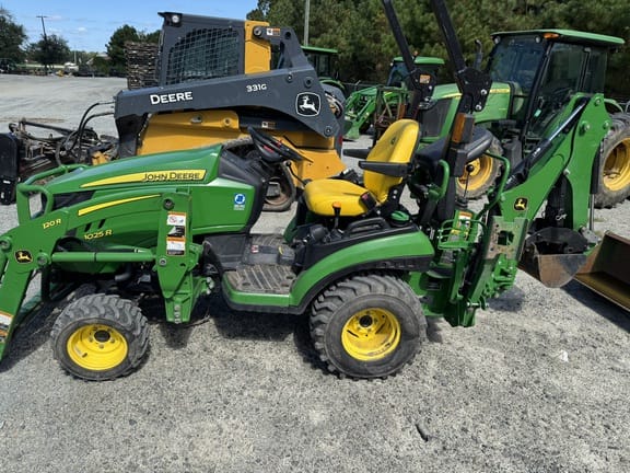 2021 John Deere 1025R Equipment Image0