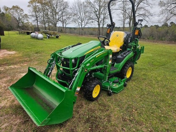 2021 John Deere 1025R Equipment Image0