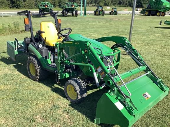 Image of John Deere 1025R equipment image 1