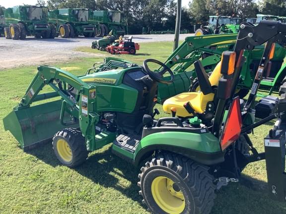 Image of John Deere 1025R equipment image 2